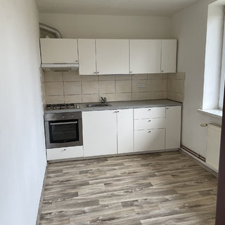 Pronájem bytu 2+1 68 m² Aš, U Nádraží