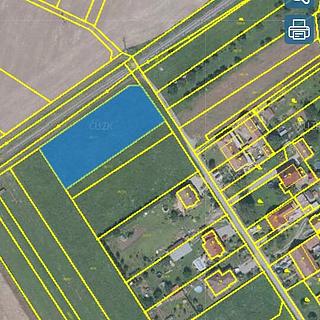 Prodej podílu zemědělské půdy 2085 m&sup2; Knínice