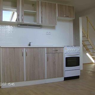 Pronájem bytu 2+kk 60 m&sup2; České Budějovice