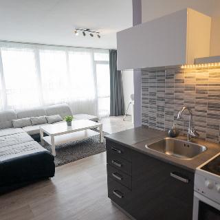 Prodej bytu 3+kk 81 m² Chomutov, Kundratická