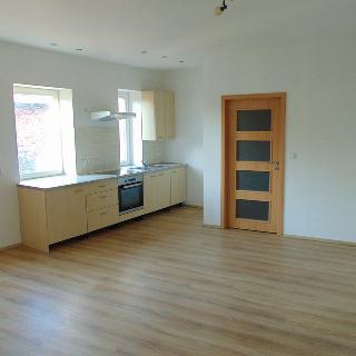 Pronájem bytu 3+kk 70 m² Kostelec nad Orlicí, Za Drahou