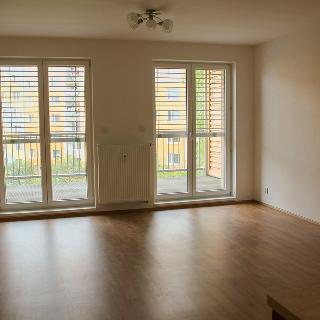 Pronájem bytu 1+kk a garsoniéry 44 m² Plzeň, Žlutická