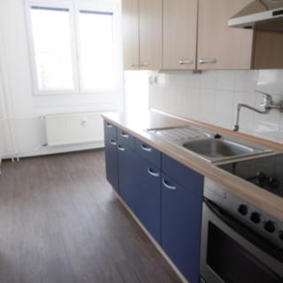 Pronájem bytu 1+1 45 m² Zliv