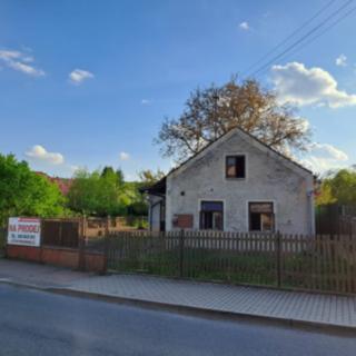 Prodej rodinného domu 200 m² Podluhy