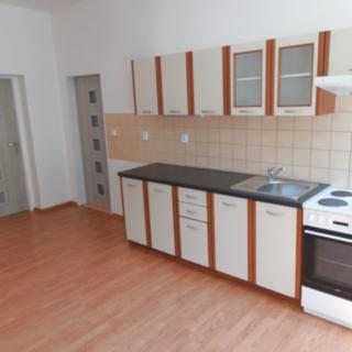 Pronájem bytu 2+kk 51 m² Karlovy Vary
