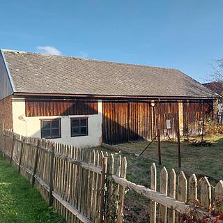 Prodej rodinného domu 647 m&sup2; Dubné