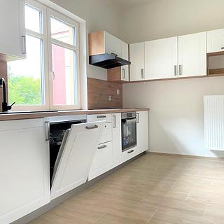 Pronájem bytu 2+1 70 m² Ostrava