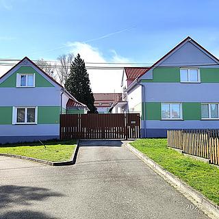 Prodej hotelu, penzionu 650 m&sup2; Puclice