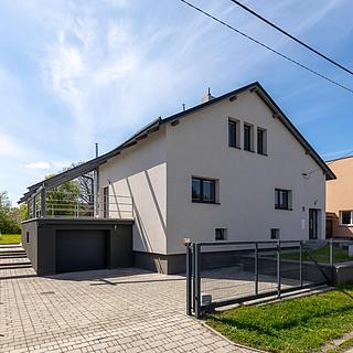 Prodej rodinného domu 342 m&sup2; Dobroslavice