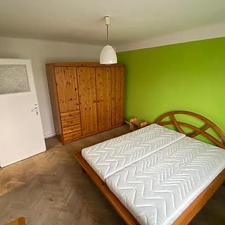 Pronájem bytu 2+1 54 m&sup2; Vroutek
