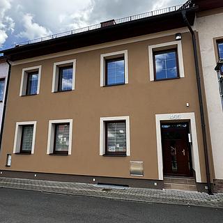Pronájem bytu 2+kk 95 m&sup2; Chabařovice