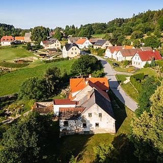 Prodej chalupy 259 m&sup2; Horní Stropnice