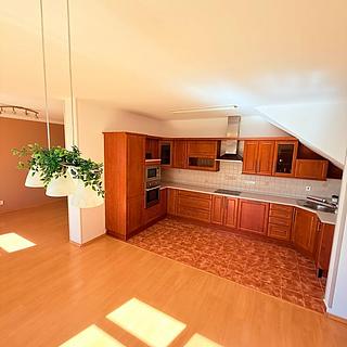 Prodej bytu 4+1 122 m&sup2; České Budějovice