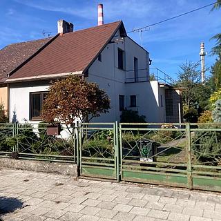 Prodej rodinného domu 90 m&sup2; Dvůr Králové nad Labem