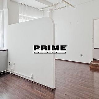 Pronájem kanceláře 64 m&sup2; Praha