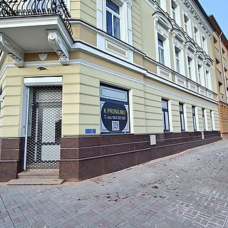 Pronájem obchodu 165 m&sup2; Teplice