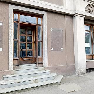 Pronájem obchodu 89 m&sup2; Hradec Králové