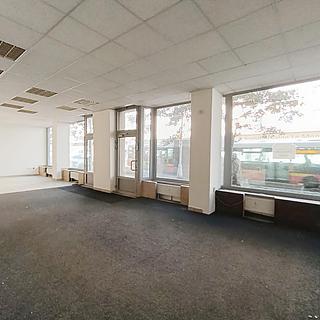 Pronájem obchodu 170 m&sup2; Hradec Králové