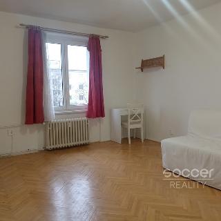 Pronájem bytu 2+1 51 m² Praha, Zelenečská