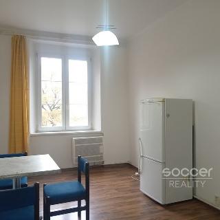 Pronájem bytu 2+kk 36 m² Praha, Gutova