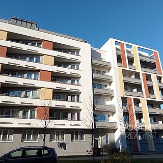 Prodej bytu 1+kk, garsoniery 35 m&sup2; Praha