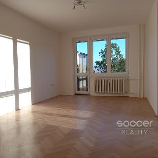 Pronájem bytu 2+1 58 m² Praha, Pod lipami