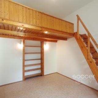 Pronájem bytu 2+kk 42 m² Praha Kobylisy, Čimická
