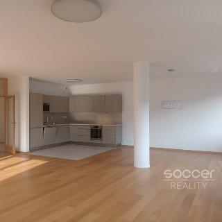 Pronájem bytu 4+kk 140 m² Praha, Tibetská