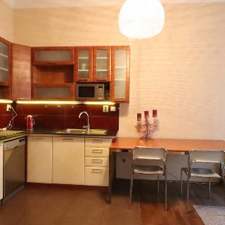 Pronájem bytu 2+kk 52 m² Praha, Thámova