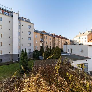 Prodej bytu 2+kk 50 m&sup2; Praha