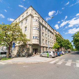 Prodej obchodu 53 m² Praha, Lucemburská