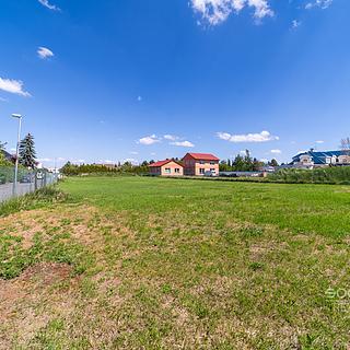 Prodej stavební parcely 1291 m&sup2; Jesenice