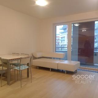 Pronájem bytu 1+kk a garsoniéry 36 m² Praha, Míšovická