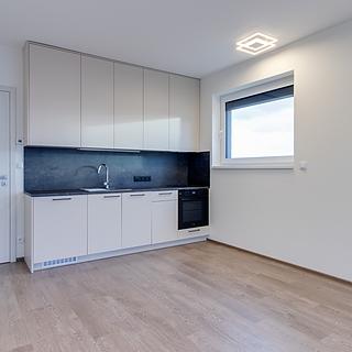 Pronájem bytu 1+kk, garsoniery 32 m&sup2; Praha