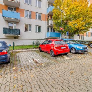 Prodej garáže 15 m² Praha, Zlonická