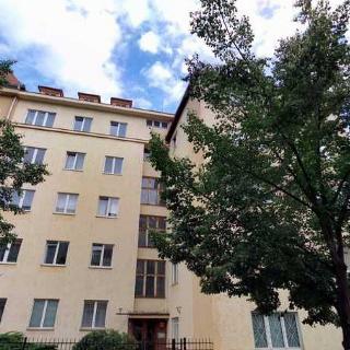 Dražba bytu 3+1 87 m² Praha, Lucemburská