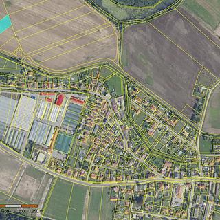 Dražba podílu zemědělské půdy 3531 m² Semice