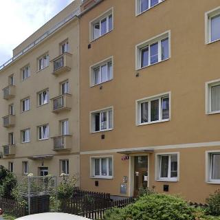 Prodej bytu 1+1 36 m² Praha, Počátecká