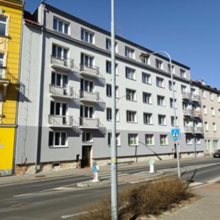 Prodej bytu 3+1 66 m² Karlovy Vary Drahovice, Vítězná