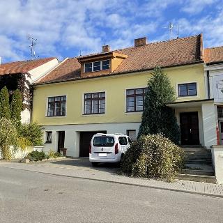 Dražba rodinného domu 297 m² Mikulov, Koněvova