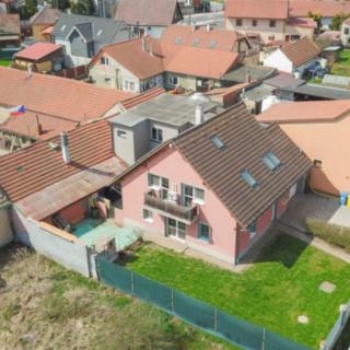 Prodej rodinného domu 200 m² Nová Ves