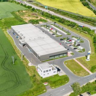 Pronájem obchodu 410 m&sup2; Dobřejovice