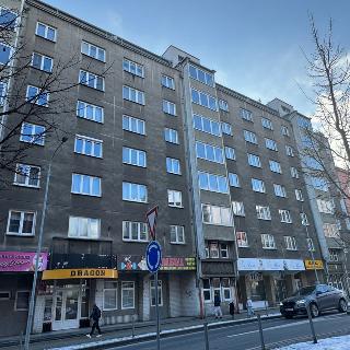 Pronájem bytu 2+kk 57 m² Karlovy Vary, Sokolovská