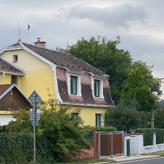 Prodej rodinného domu 160 m² Hroznětín