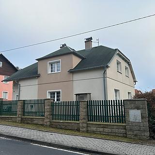 Prodej rodinného domu 194 m&sup2; Kolová