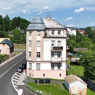 Prodej bytu 2+1 61 m&sup2; Benešov nad Ploučnicí