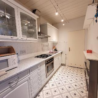 Pronájem bytu 2+kk 48 m² Praha, Jaselská