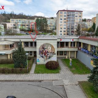 Pronájem obchodu 328 m² Vsetín, Sychrov