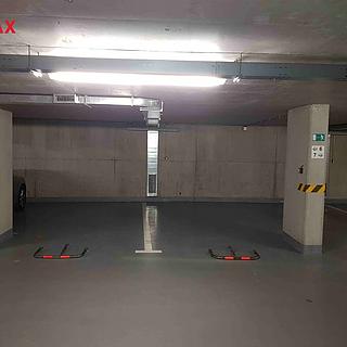 Pronájem parkovacího místa 18 m&sup2; Brno