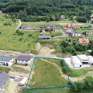 Prodej stavební parcely 1 078 m² Vsetín